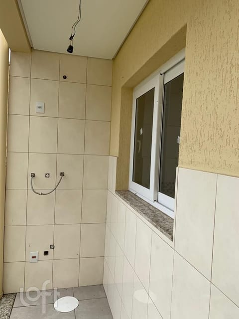 Image 6 - 232246